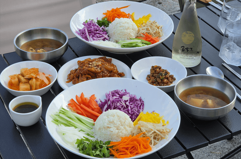 단지언니의 전통 장류를 맛보는 로컬 비빔밥과 지역 전통주를 곁들인 저녁식사